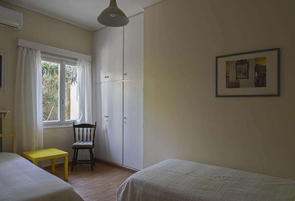 Miranda'S Apartment In Thissio Athen Exterior foto
