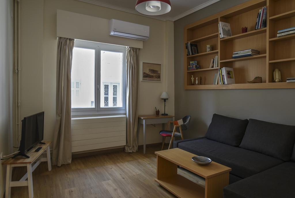 Miranda'S Apartment In Thissio Athen Exterior foto